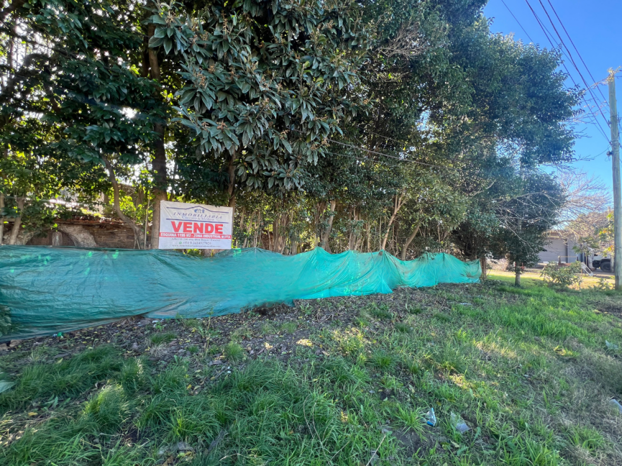 VENTA LOTE -apto GALPONES/TALLERES 1195 MTS2 - ESCOBAR (tiene construcciones)