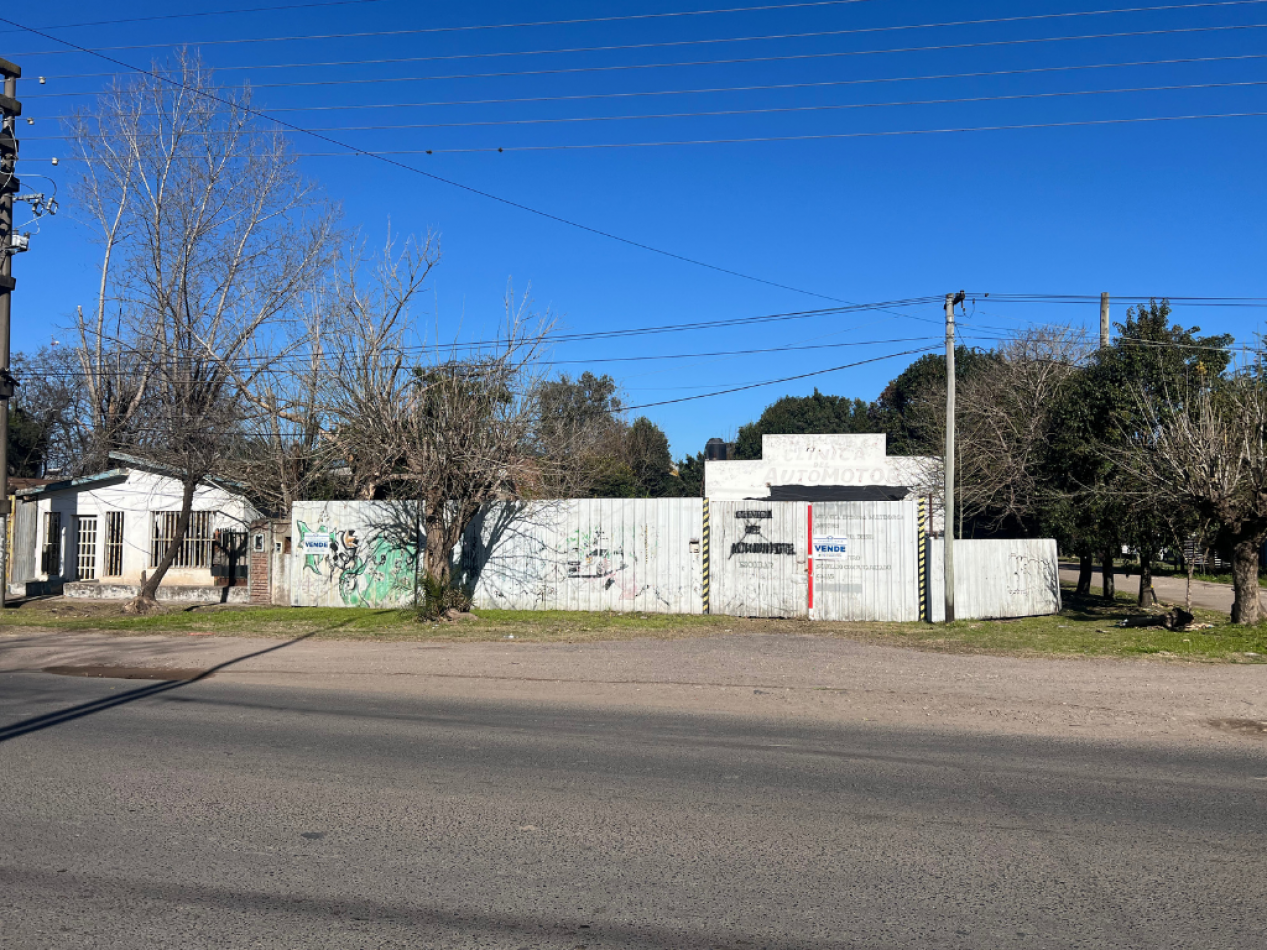 VENTA TALLER Y VIVIENDA, SOBRE EX RUTA 9 EN ESCOBAR