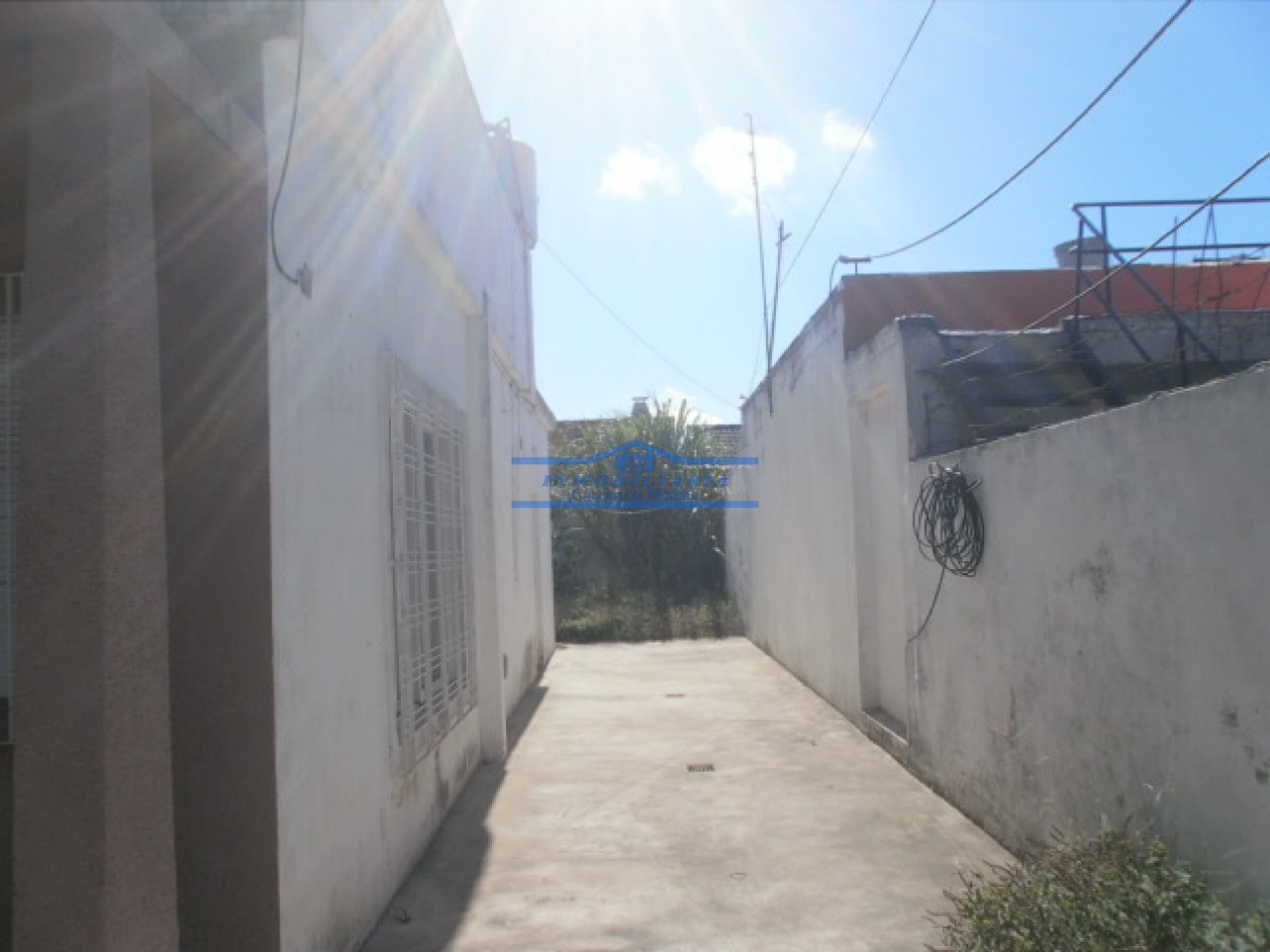 VENTA DE CASA EN PABLO PODESTA - PDO. TRES DE FEBRERO