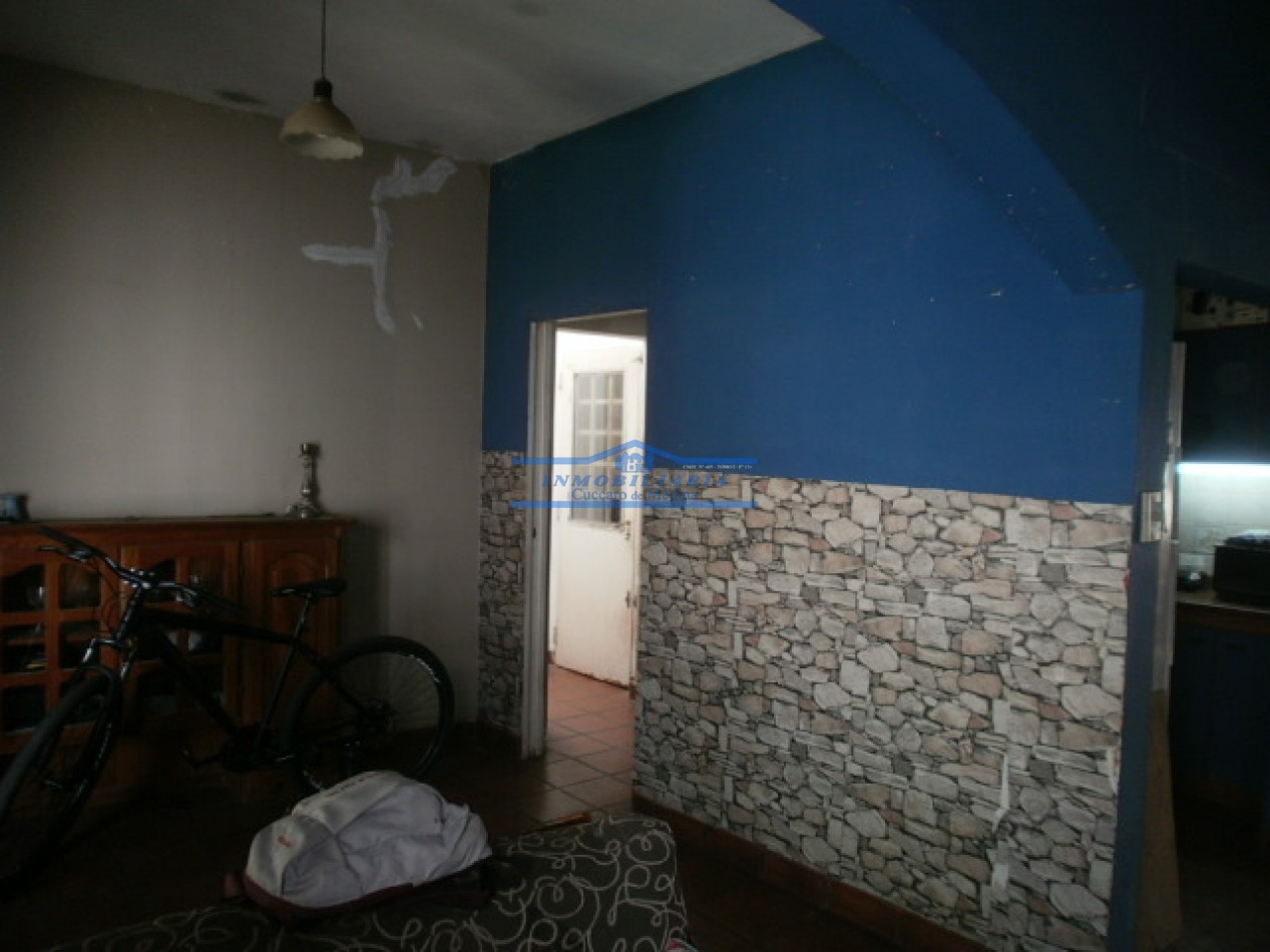 VENTA  en  Escobar: casa 2 dormitorios a pasos de Av. San Martin