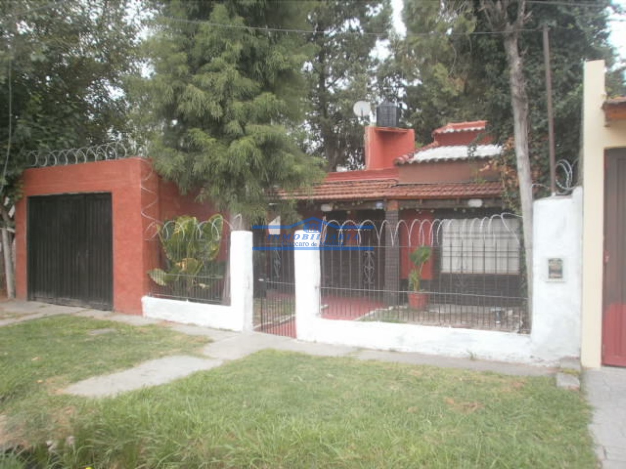 Venta de CASA 2 Dormitorios y Garage en Lote de 300 m² en Garin - ANTICIPO Y CUOTAS