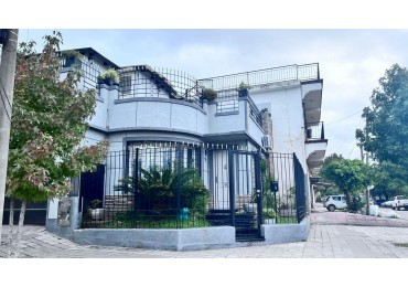 VENTA DE CASA EN CAMPANA APTA CREDITO 