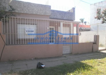 VENTA DE CASA EN PABLO PODESTA - PDO. TRES DE FEBRERO